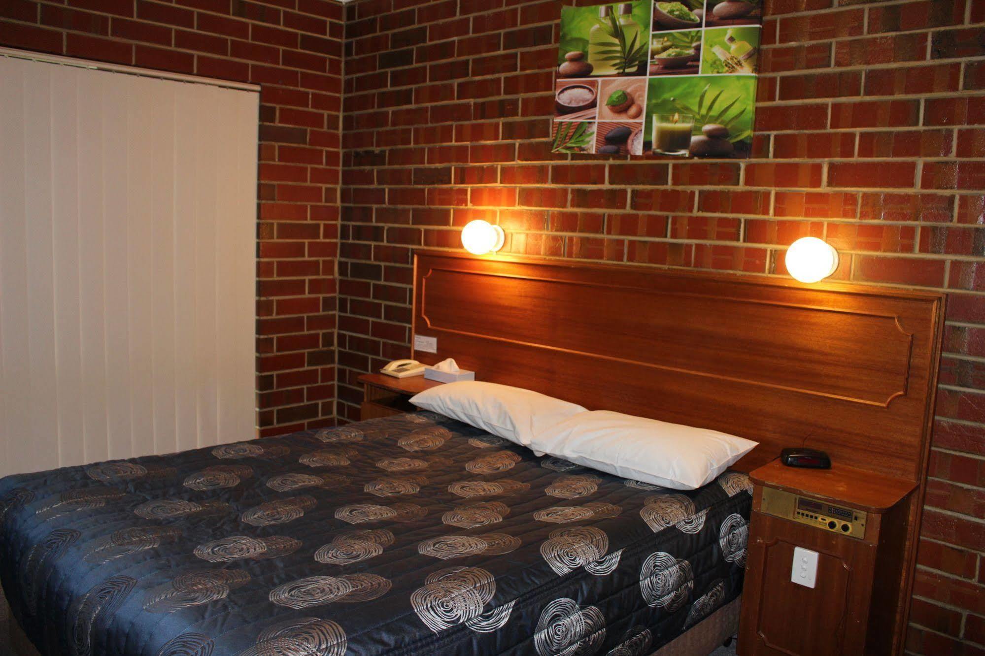 Pavlos Motel